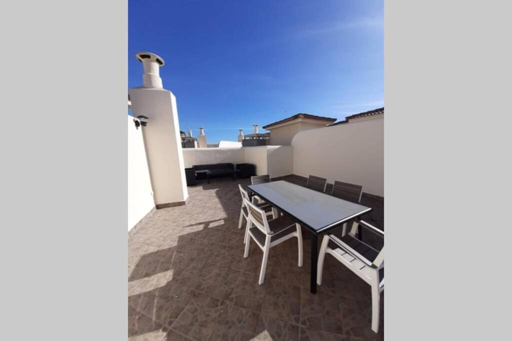 Apartamento Con Solarium By Dv Properties #P5H3 Málaga Exteriör bild